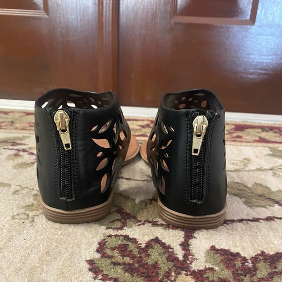 Cityclassified Women’s Flat - Picture 6 of 6